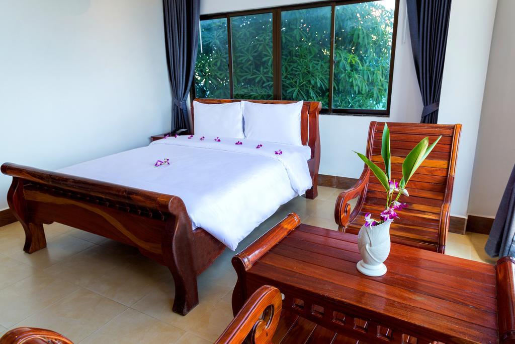 Ly Heng Chhay Hotel Paôy Pêt Exterior foto