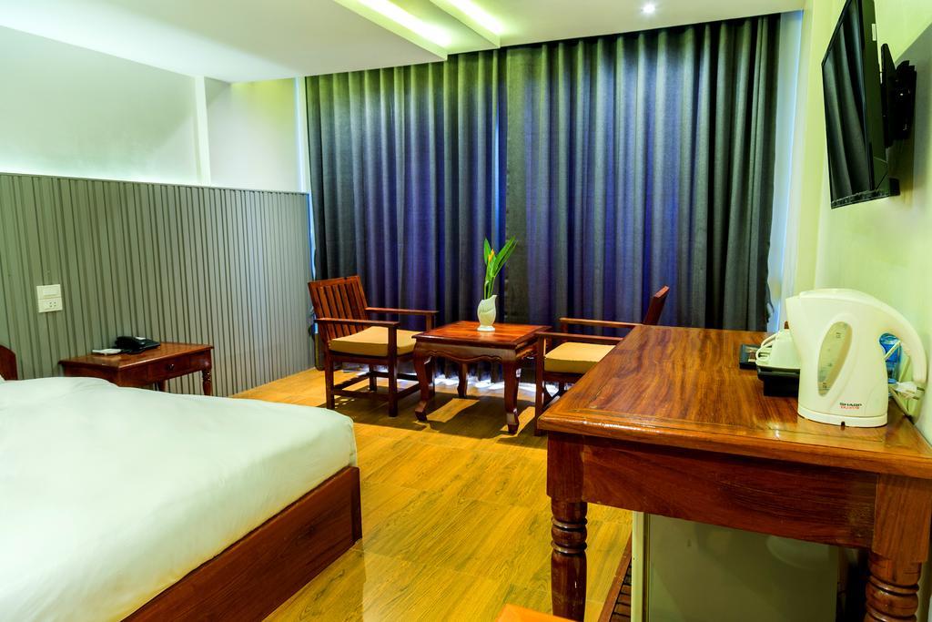 Ly Heng Chhay Hotel Paôy Pêt Exterior foto