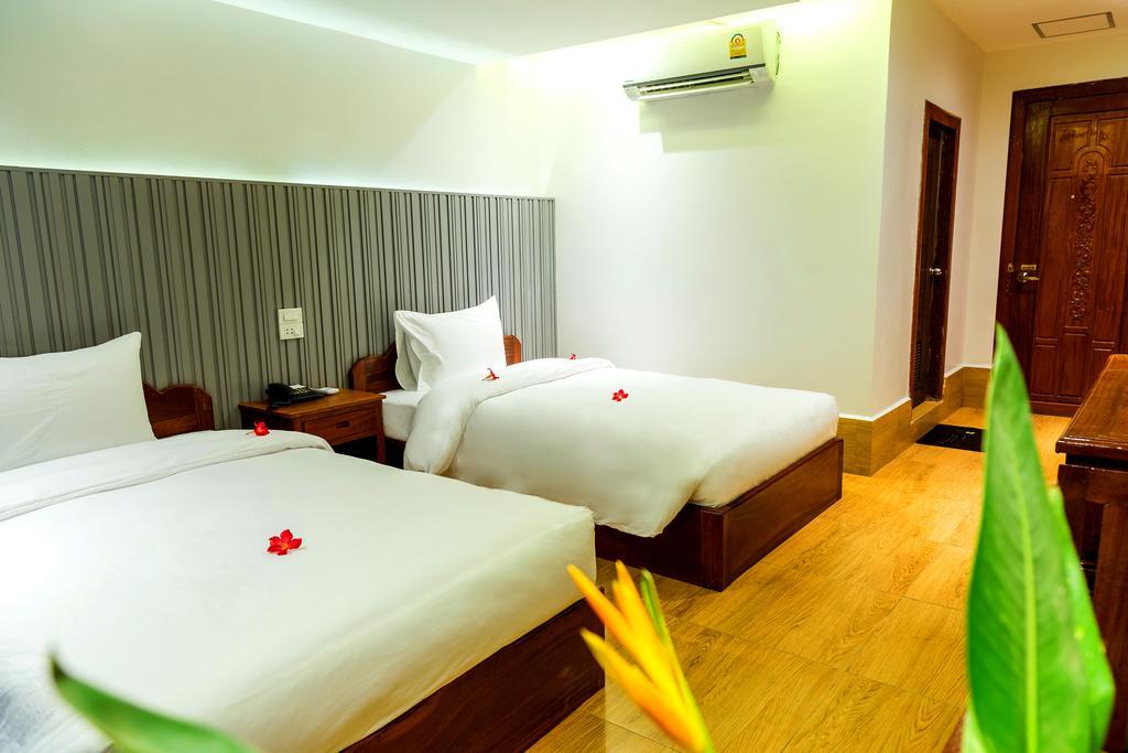 Ly Heng Chhay Hotel Paôy Pêt Exterior foto